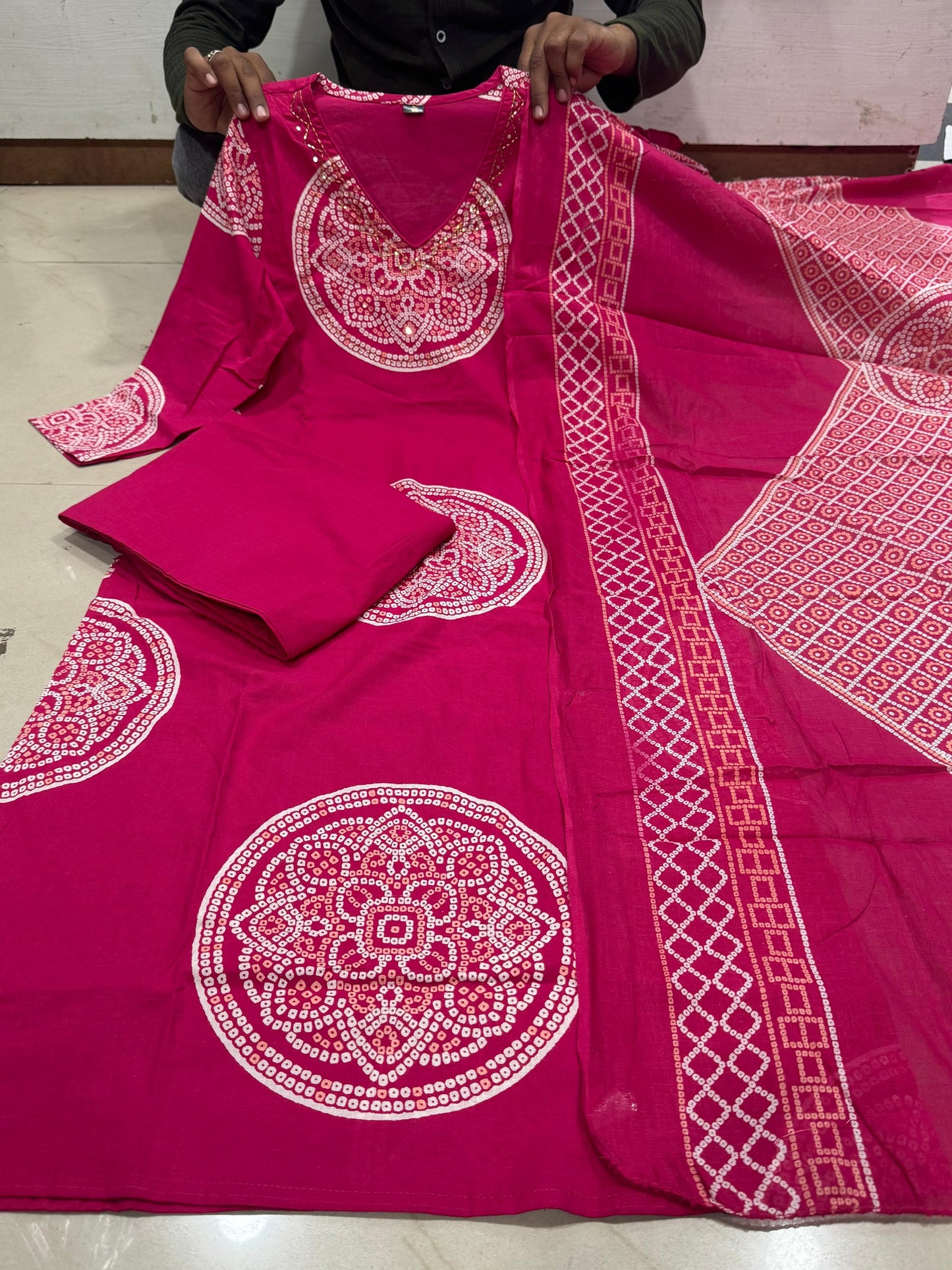 Elegant Lahariya Cotton Kurti Set with Palazzo & Dupatta ā Heavy Hand Work