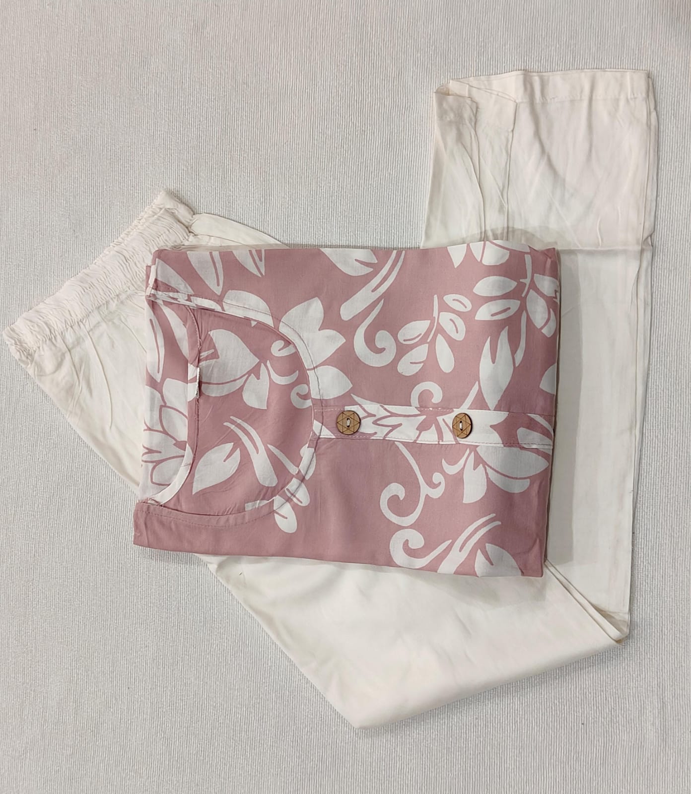 REYON KURTI WITH MATCHING PANT SETS