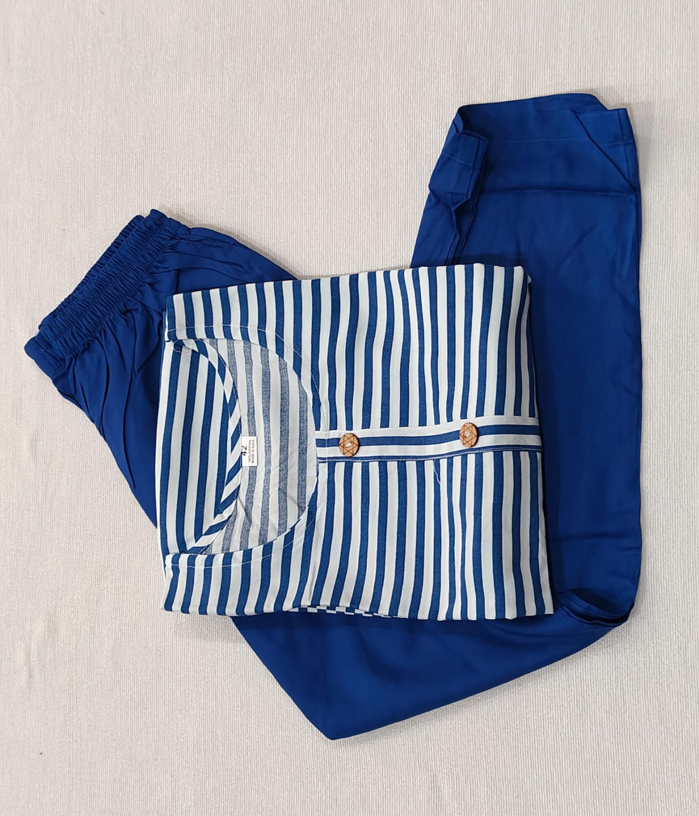 REYON KURTI WITH MATCHING PANT SETS